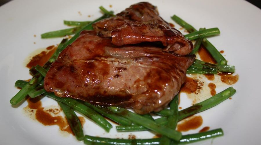 Discover the Best Indian Dishes in Gerrards Cross at The Greyhound Inn